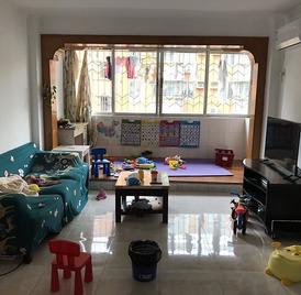 前海花园一期 2室2厅74.96m²精装修