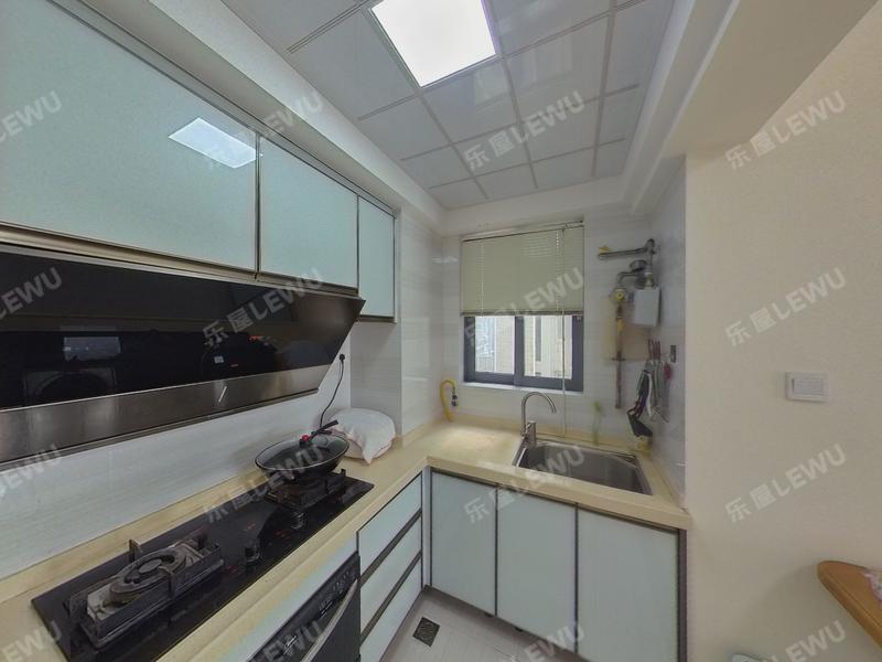 深圳布吉中心花园厨房照片_布吉中心花园 首付45万 精装两房 高楼层 满5年 业主急卖