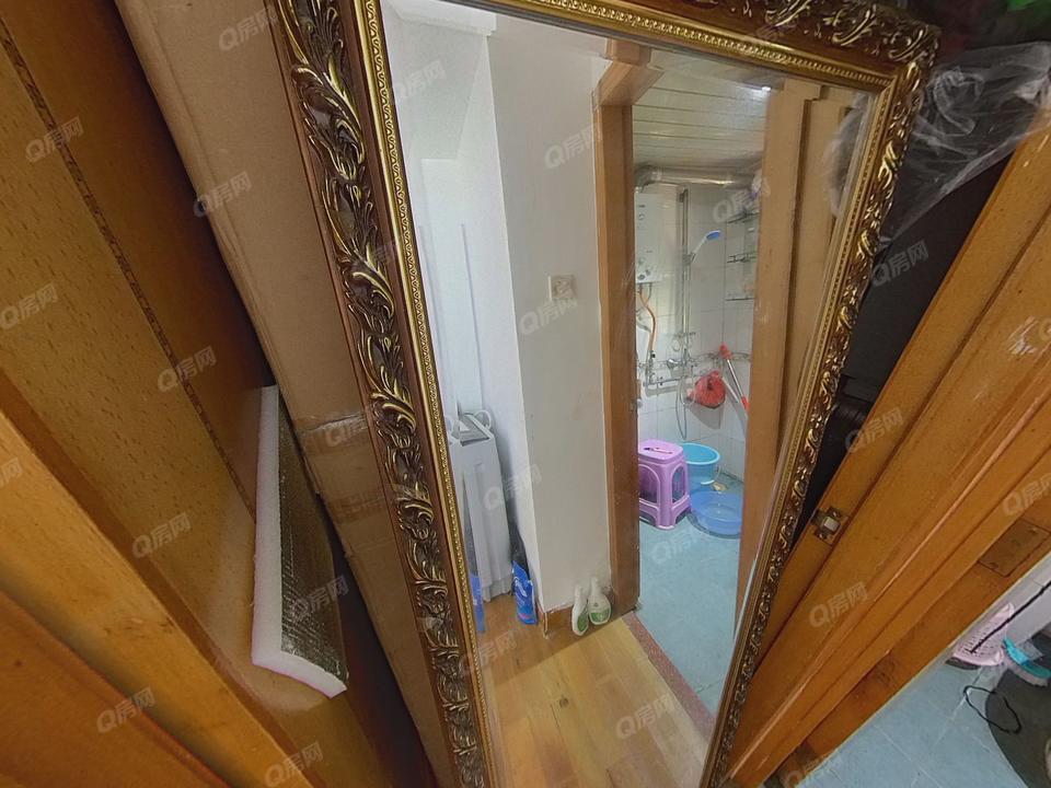 和平广场 2室2厅62m²整租，带社区两房出租，拎包入住