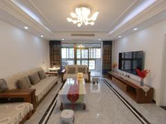 恒盛豪庭 5室2厅184.4m²普通装修