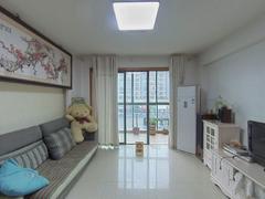 香格里拉花园紫阳 3室2厅111.5m²满五年