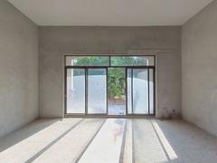云山雅墅二、三期 4室3厅286m²毛坯急急