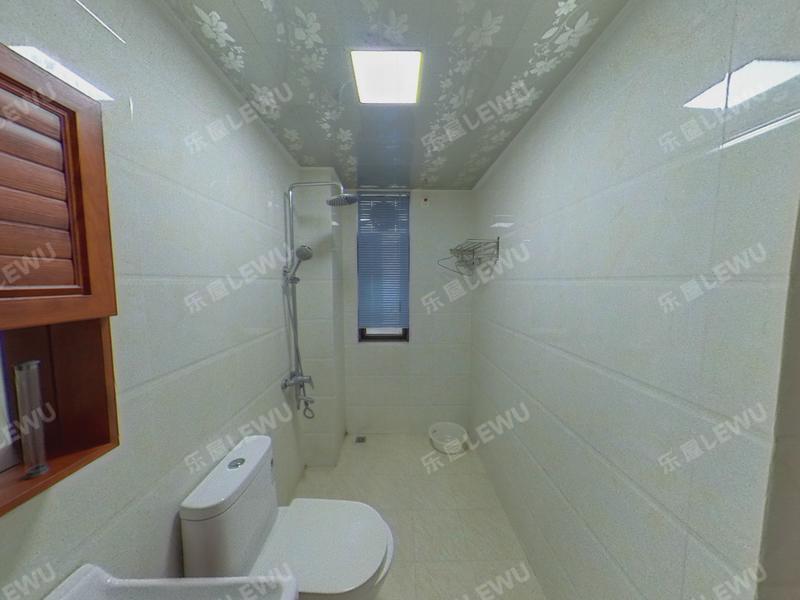 中山观海园卫生间照片_观海园 4室2厅193.18m²整租