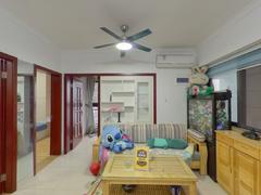 BINGO缤购 2室1厅68.9m²精装修