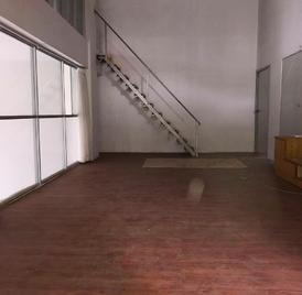 水晶之城四期 1室1厅60m²整租