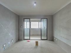 金鹏珑璟台 4室2厅127.02m²毛坯