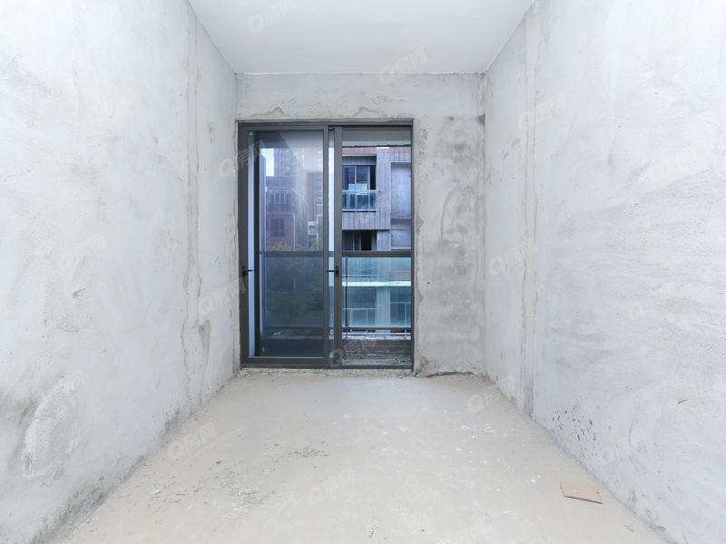 中山海伦堡六期卧室照片_海伦堡六期 别墅好房。毛坯。自己装修