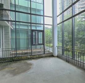 雅居乐铂爵山一期 3室2厅167.99m²毛坯