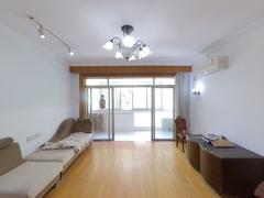 广物花园 3室2厅110m²整租