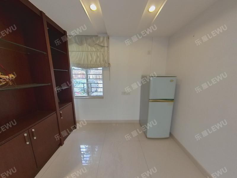 中山凯茵新城瑞士园凯澄别墅书房照片_凯茵新城瑞士园凯澄别墅 业主诚心出售，欢迎咨询，可以商量