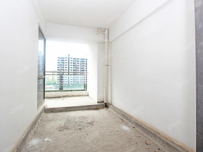 中山景观一品卧室照片_景观一品 5室2厅202m² 毛坯方