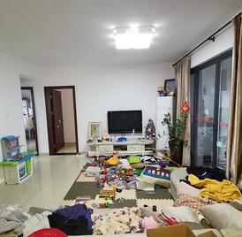 华业玫瑰四季 3室2厅89m²整租