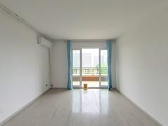 朗香书院 5室2厅133m²普通装修