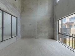 远洋繁花里一二期 4室2厅163.86m²毛坯