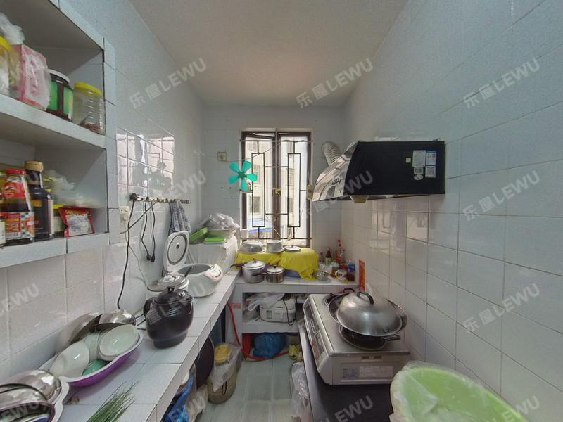 中山华丰花园8区厨房照片_华丰花园8区 2室2厅80.69m²整租