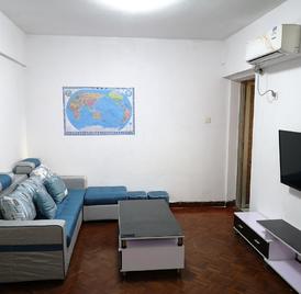 世纪广场 3室2厅75.67m²普通装修