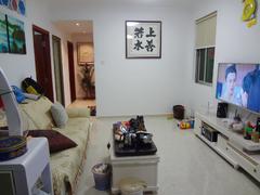 帝景峰 3室2厅73m²整租