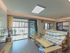 万科麓山 4室2厅126.7m²精装修
