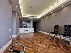 新天鹅堡三期 3室2厅125m²整租