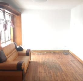 南水小区 3室2厅89m²普通装修