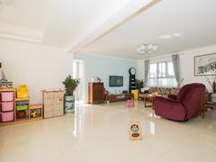 美丽365花园 5室2厅147.4m²满五唯一