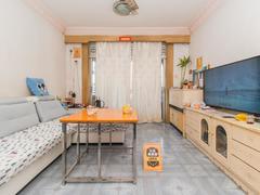 景田西住宅小区 地铁站旁精装修3房出租,家私家电齐全