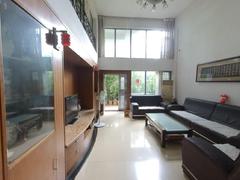 蓝月湾畔 6室3厅250m² 整租