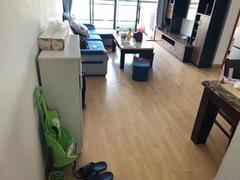 卧龙阁 3室2厅84.84m²整租