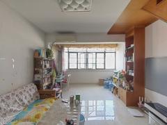 翠华豪苑 3室2厅95m²满五年