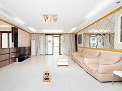 发展兴苑 5室2厅1厨3卫 229.5m²宽敞舒适 采光好