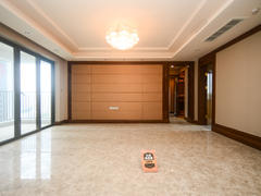恒大帝景 5室2厅195.7m²整租