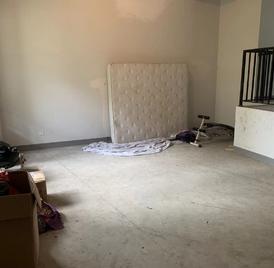 中北英郡 7室4厅300m²毛坯