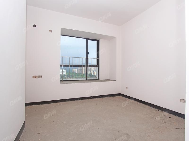 中山景观一品卧室照片_景观一品 5室2厅202m² 毛坯方