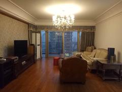兰溪谷二期 4室2厅185.56m²整租