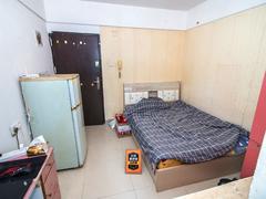 东门168 1室0厅19.04m²精装修