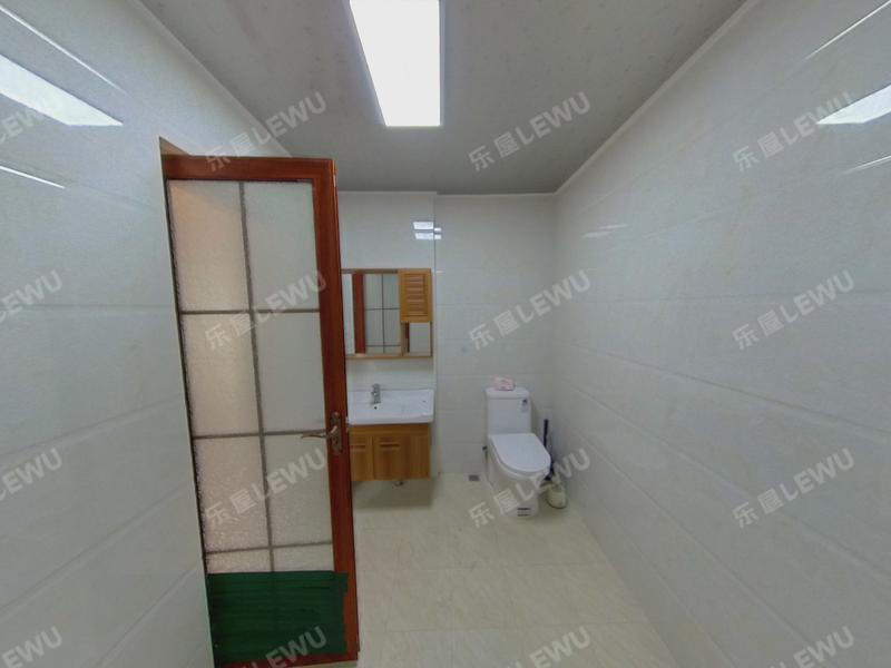 中山观海园卫生间照片_观海园 4室2厅193.18m²整租