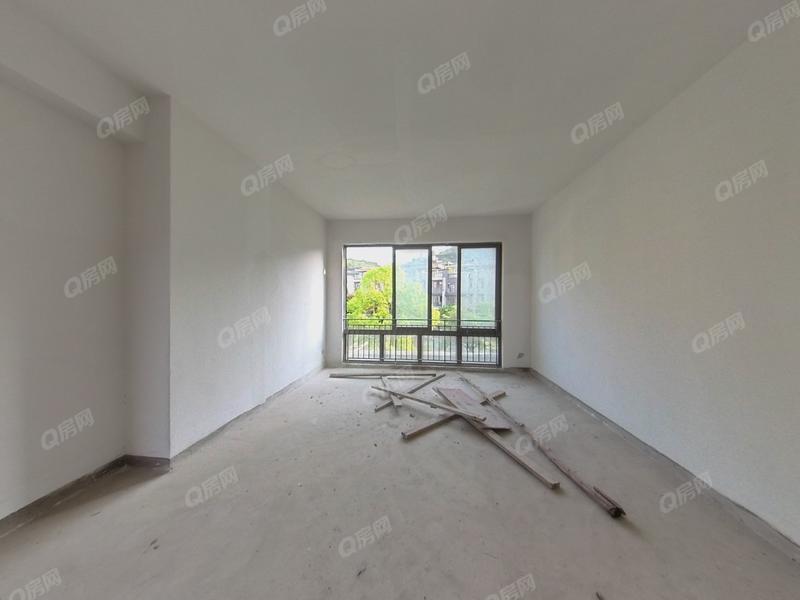 中山凯茵又一城卧室照片_凯茵又一城 4室2厅238m²毛坯