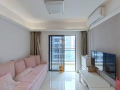 同泰时代中心 2室2厅69m²整租,家私家电齐全