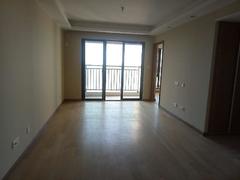 万科天誉 3室2厅89m²整租