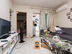 钰龙园 1室1厅41.76m²整租