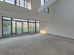 凯茵又一城 4室2厅238m²毛坯