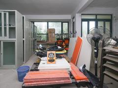 招商依山郡二期 4室2厅221.77m²毛坯