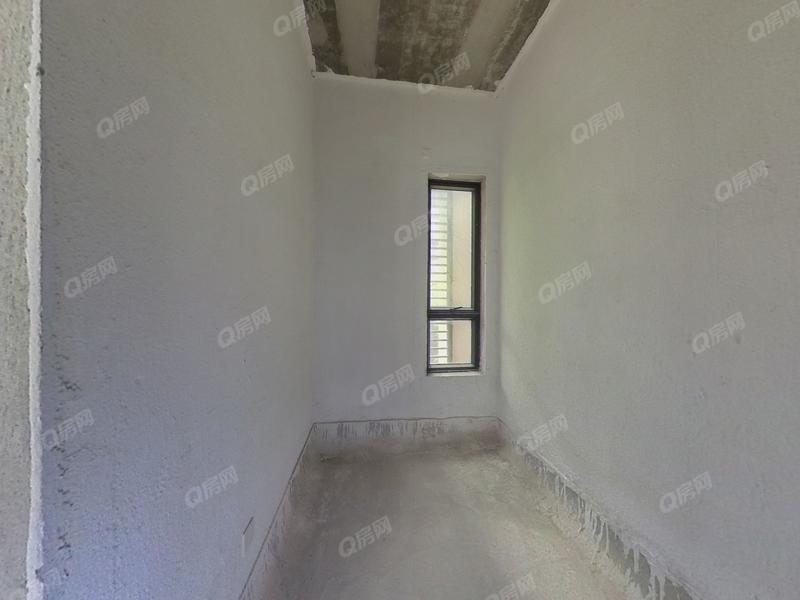 中山佳境康城臻盛园卫生间照片_佳境康城臻盛园 5室2厅312m²毛坯