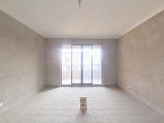 信地华地城 4室2厅126m²毛坯