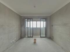 金鹏珑璟台 3室2厅116.5m²毛坯