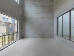 远洋繁花里一二期 3室2厅165m²毛坯