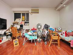 怡泰大厦 3室2厅98.74m²精装修