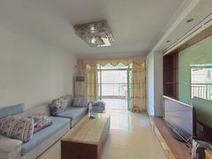 布吉阳光花园 3室2厅91.23m²整租