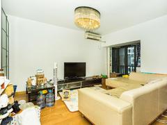金地梅陇镇三期 3室2厅89.91m²精装修
