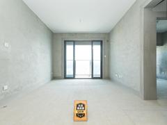 壹成中心九区 3室2厅82.83m²毛坯